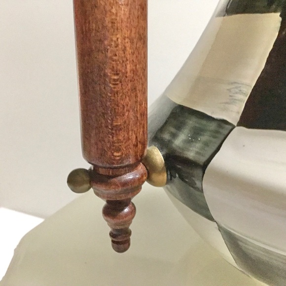 NWOT MacKenzie-Childs Courtly Check Enamelware tea coffee pot - Picture 12 of 16